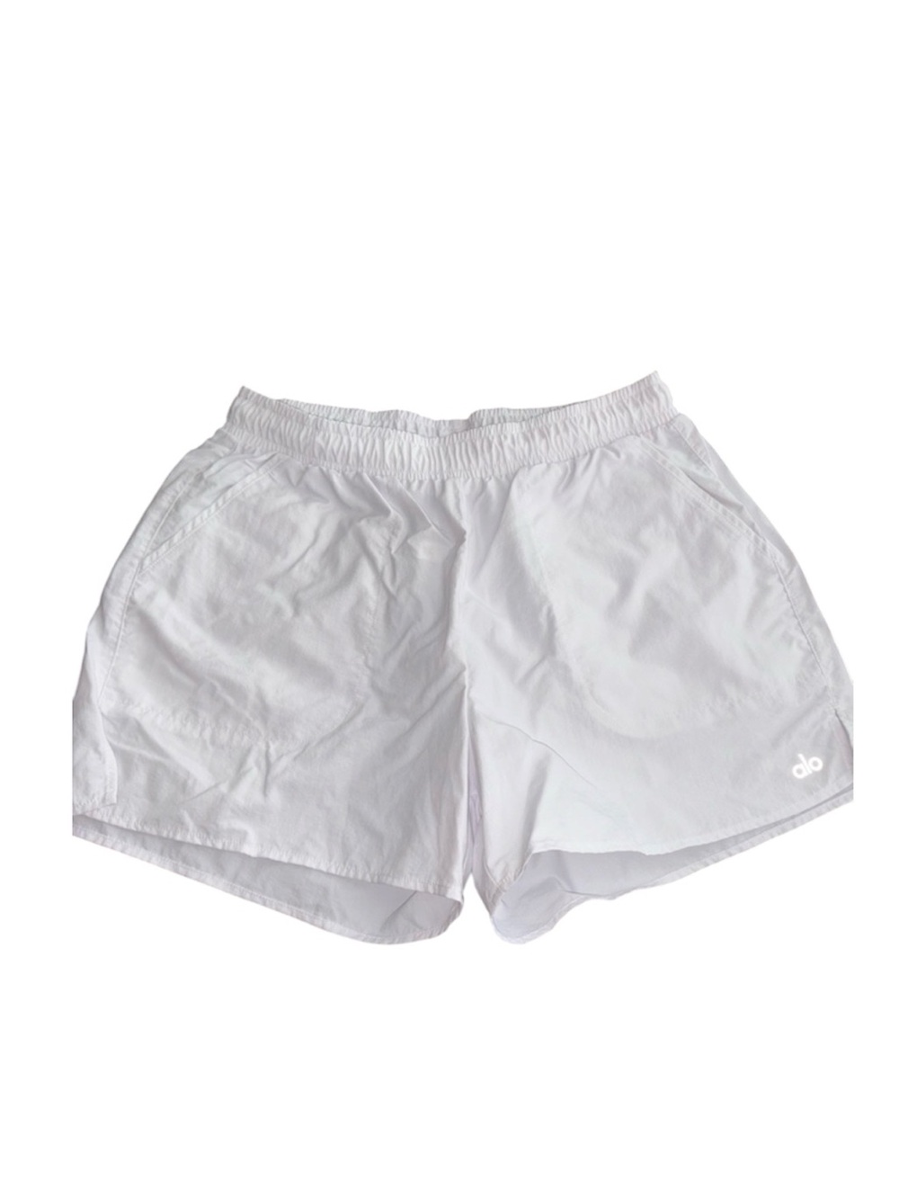 ALO Yoga White Alumni  Athletic Shorts Size Medium EUC!!! - Picture 2 of 5